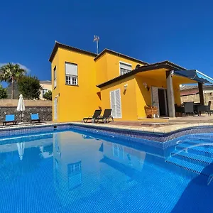 https://villa-isabel-costa-adeje-tenerife.adeje-hotels.com