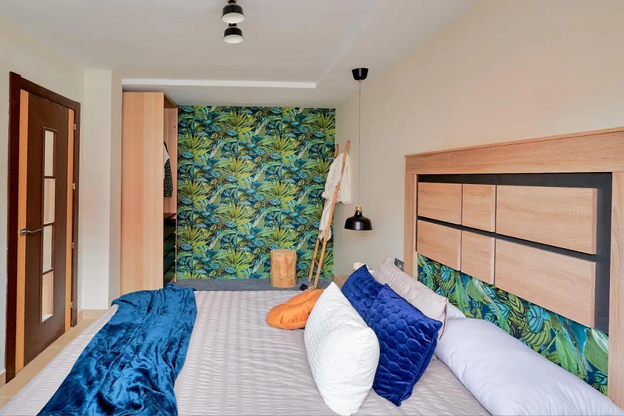 La Macarena Airport Apartment Malaga